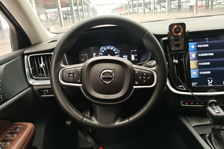 Used Volvo V60 2020 T4 Zhiyi Luxury Edition Steering Wheel