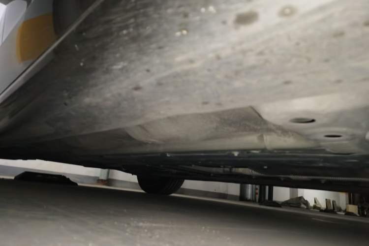 Used Volvo V60 2020 T5 Zhiyuan Luxury Edition Chassis Front Right