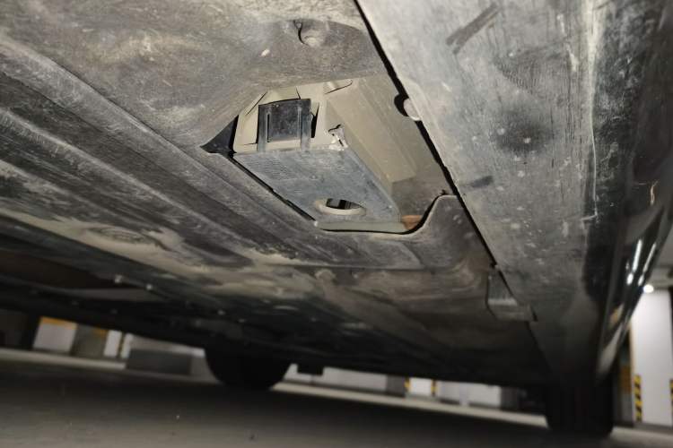 Used Volvo V60 2020 T5 Zhiyuan Luxury Edition Chassis Rear Right
