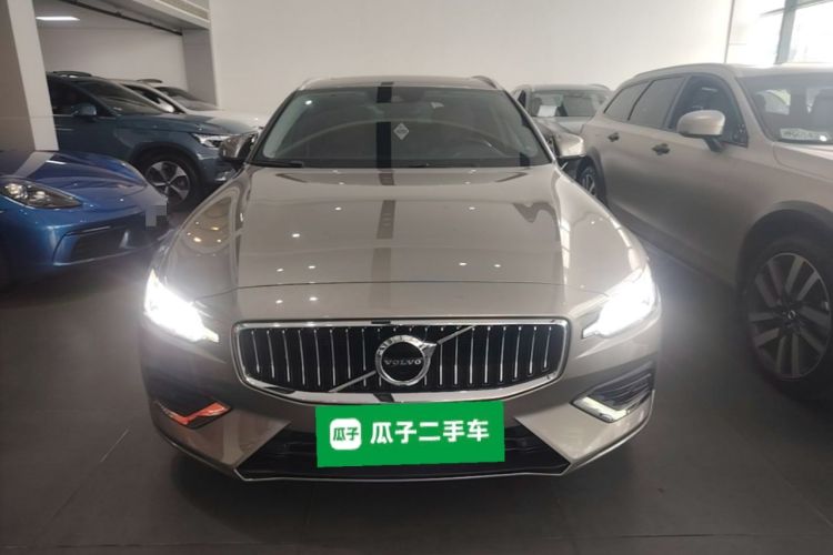 Used Volvo V60 2020 T5 Zhiyuan Luxury Edition Front