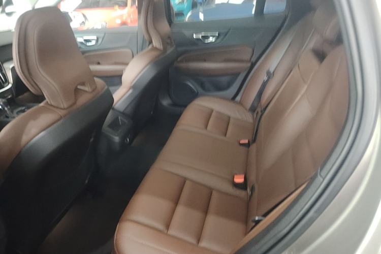 Used Volvo V60 2020 T5 Zhiyuan Luxury Edition Left Rear Seat