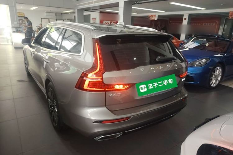 Used Volvo V60 2020 T5 Zhiyuan Luxury Edition Rear Left 45 Deg