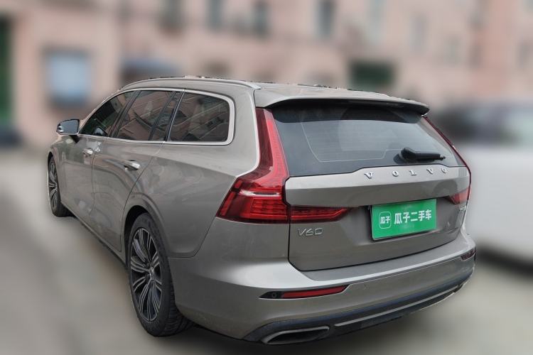 Used Volvo V60 2020 T5 Zhiyuan Luxury Edition Rear Left 45 Deg
