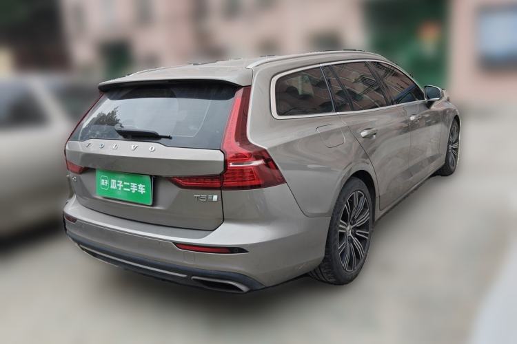 Used Volvo V60 2020 T5 Zhiyuan Luxury Edition Rear Right 45 Deg