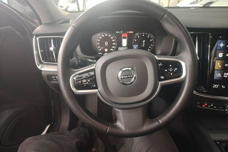Used Volvo V60 2020 T5 Zhiyuan Luxury Edition Steering Wheel