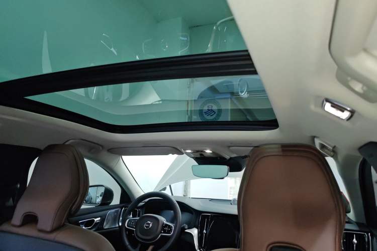 Used Volvo V60 2020 T5 Zhiyuan Luxury Edition Headliner