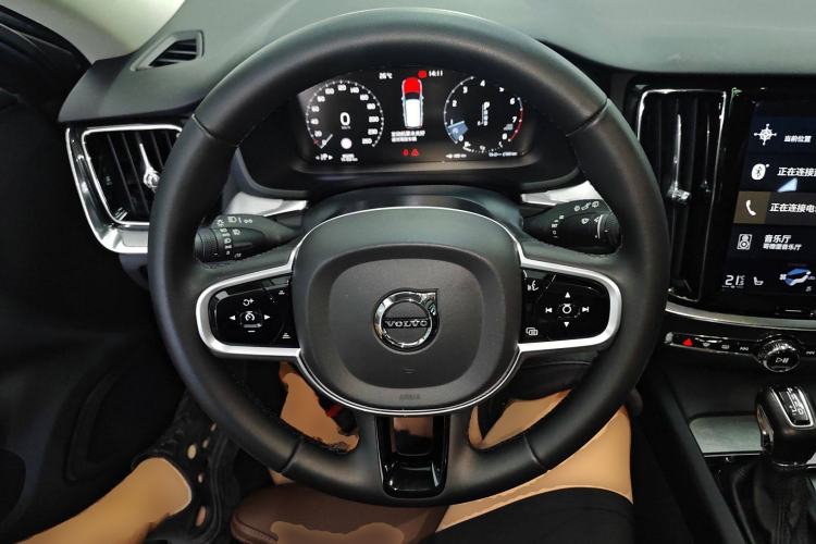 Used Volvo V60 2020 T5 Zhiyuan Luxury Edition Steering Wheel