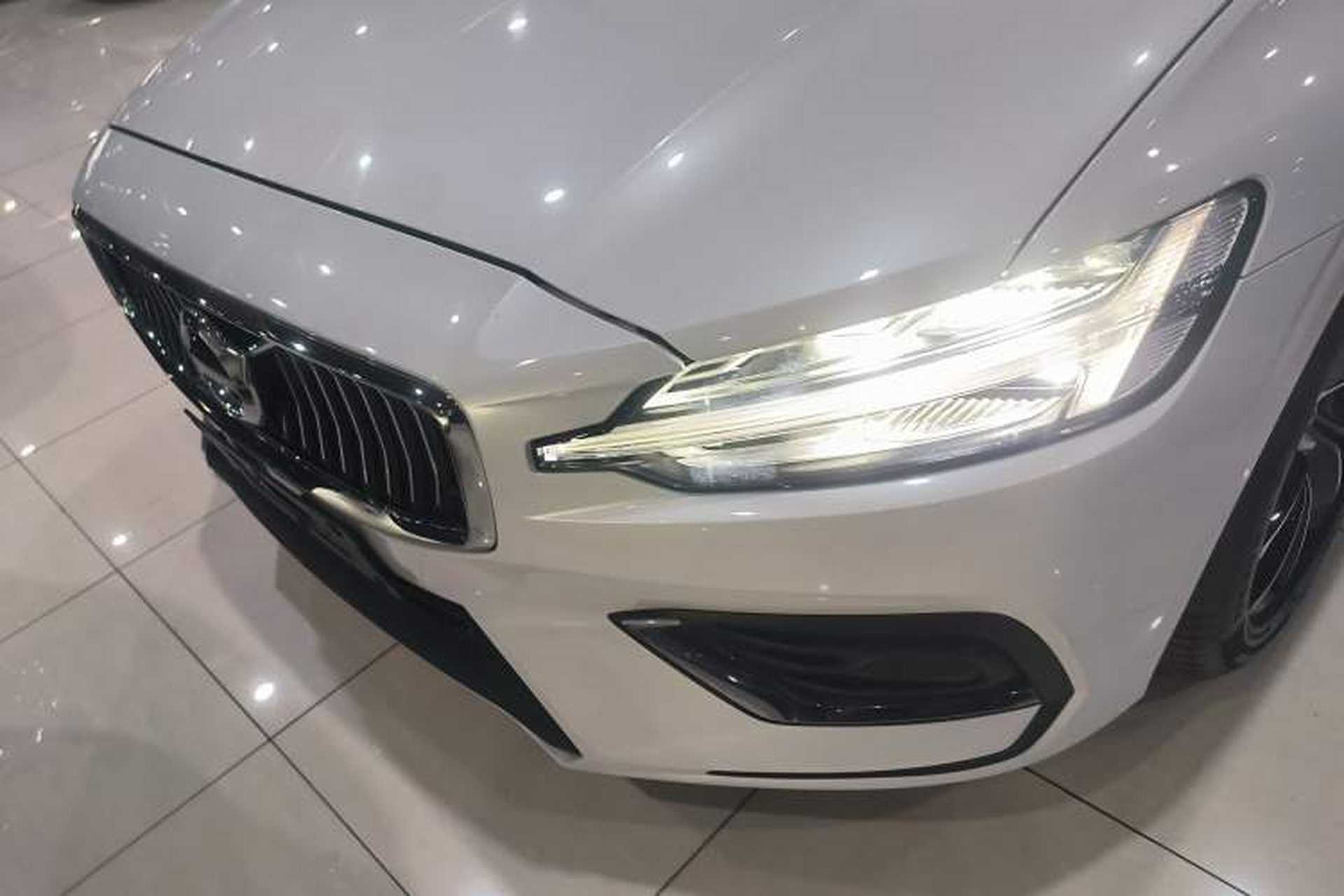 Used Volvo V60 2020 T4 Zhiyi Luxury Edition Left Front Headlight