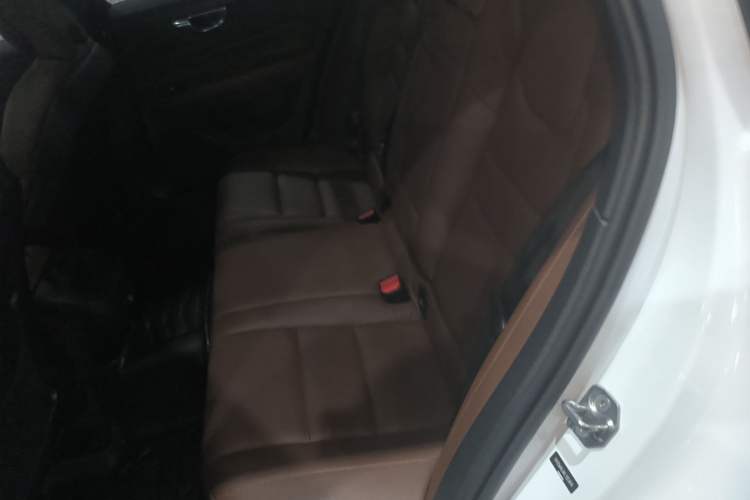 Used Volvo V60 2020 T4 Zhiyi Luxury Edition Left Rear Seat