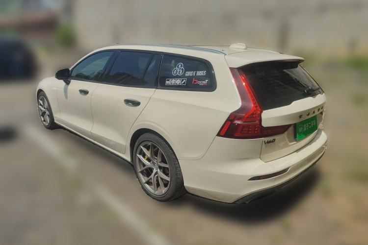 Used Volvo V60 2020 T5 Zhiyuan Luxury Edition Rear Left 45 Deg