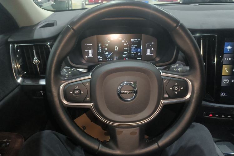 Used Volvo V60 2020 T4 Zhiyi Luxury Edition Steering Wheel