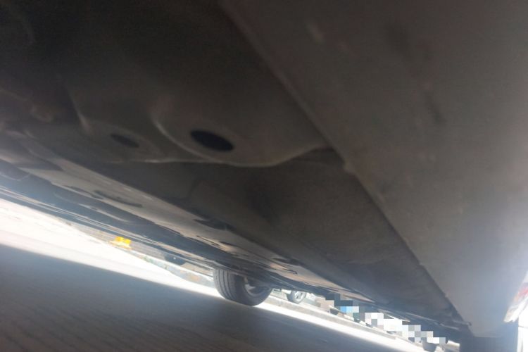 Used Volvo V60 2021 B5 Zhiyuan Sport Edition Chassis Front Left