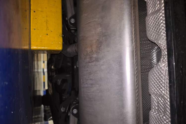 Used Volvo V60 2021 B5 Zhiyuan Sport Edition Chassis Rear