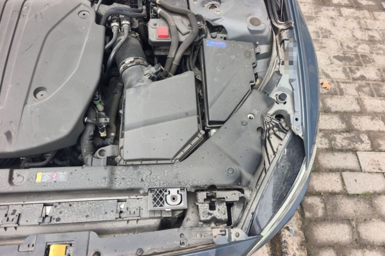 Used Volvo V60 2021 B5 Zhiyuan Sport Edition Engine Bay Left
