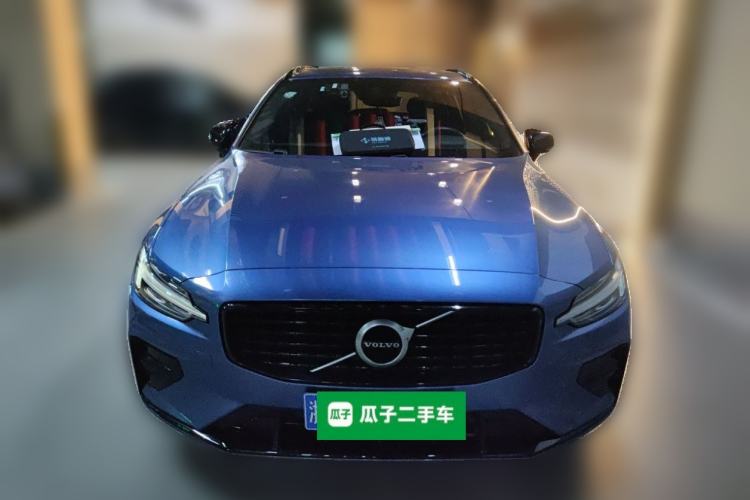 Used Volvo V60 2021 B5 Zhiyuan Sport Edition Front