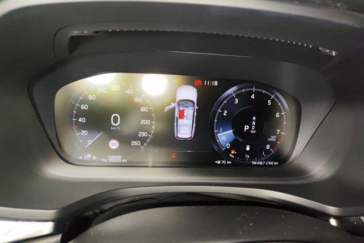 Used Volvo V60 2021 B5 Zhiyuan Sport Edition Instrument Cluster