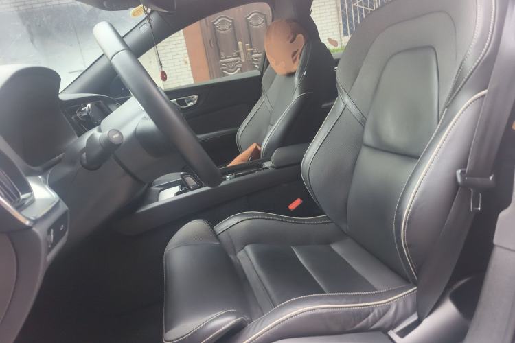 Used Volvo V60 2021 B5 Zhiyuan Sport Edition Left Front Seat
