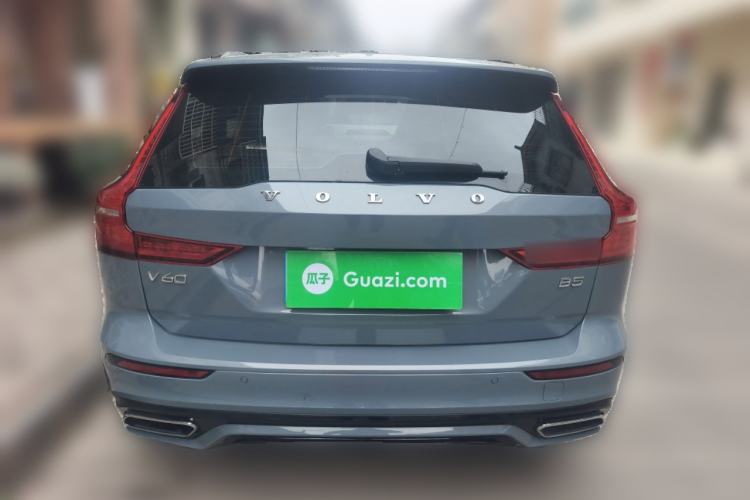 Used Volvo V60 2021 B5 Zhiyuan Sport Edition Rear