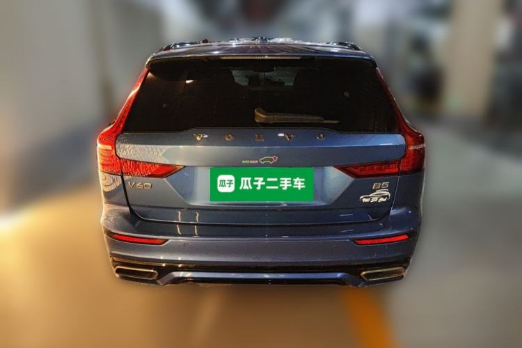Used Volvo V60 2021 B5 Zhiyuan Sport Edition Rear