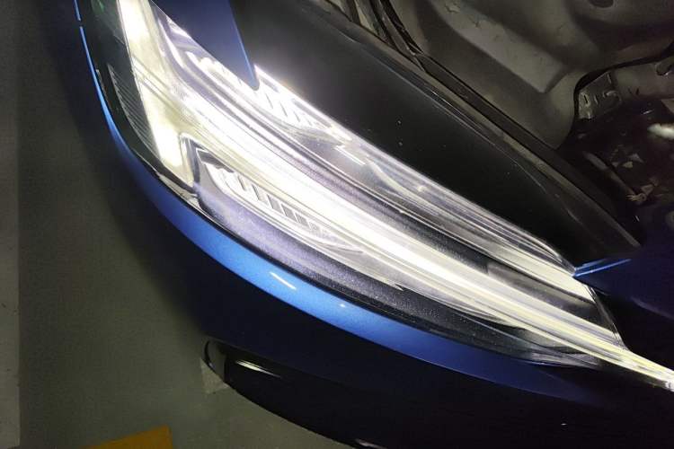 Used Volvo V60 2021 B5 Zhiyuan Sport Edition Right Front Headlight