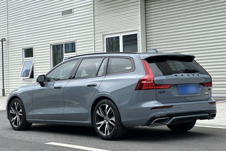Used Volvo V60 2021 B5 Zhiyuan Sport Edition Exterior 3