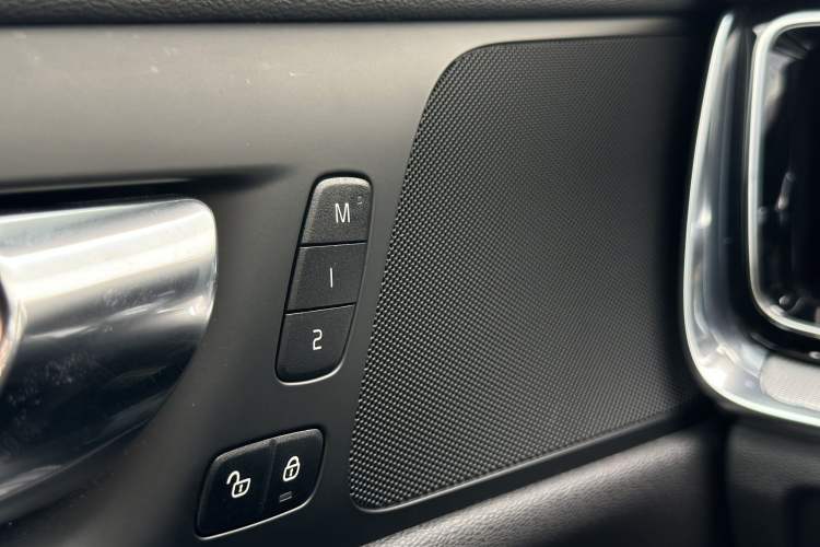 Used Volvo V60 2021 B5 Zhiyuan Sport Edition Interior 5