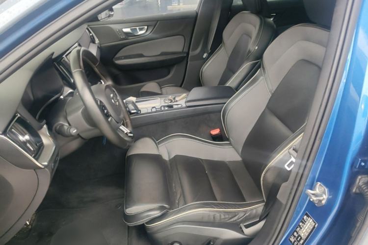 Used Volvo V60 2021 B5 Zhiyuan Sport Edition Left Front Seat