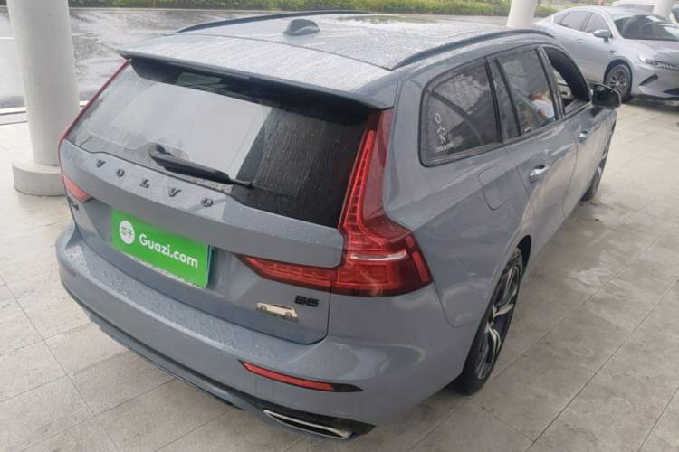 Used Volvo V60 2021 B5 Zhiyuan Sport Edition Rear Right 45 Deg