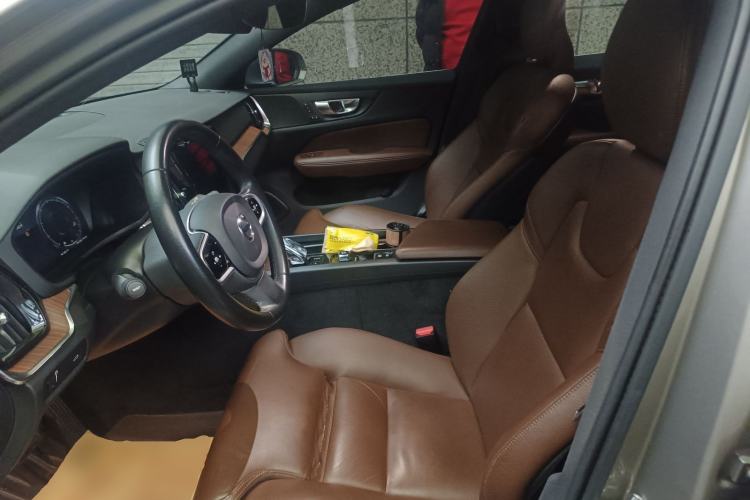 Used Volvo V60 2021 B5 Zhiyuan Luxury Edition Left Front Seat
