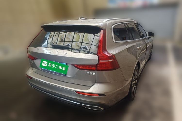 Used Volvo V60 2021 B5 Zhiyuan Luxury Edition Rear Right 45 Deg