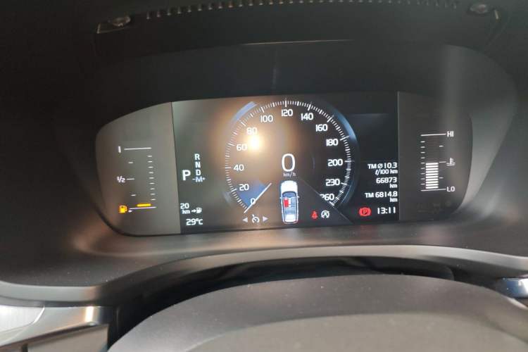 Used Volvo V60 2021 B4 Zhiyi Luxury Edition Instrument Cluster