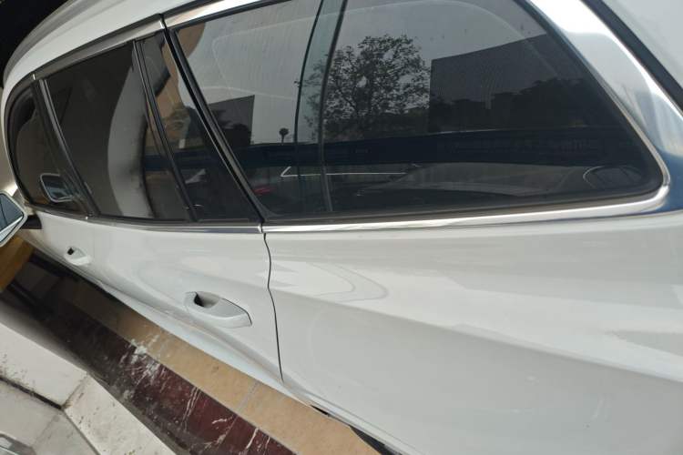Used Volvo V60 2021 B4 Zhiyi Luxury Edition Left Side