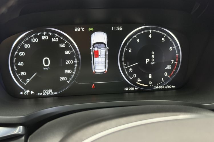 Used Volvo V60 2021 B5 Zhiyuan Sport Edition Odometer Close Up