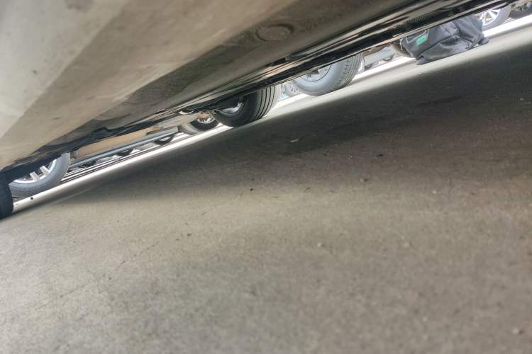Used Volvo V60 2021 B4 Zhiyi Luxury Edition Right Side Sill