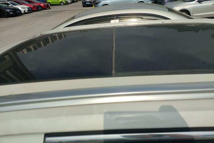 Used Volvo V60 2021 B4 Zhiyi Luxury Edition Roof