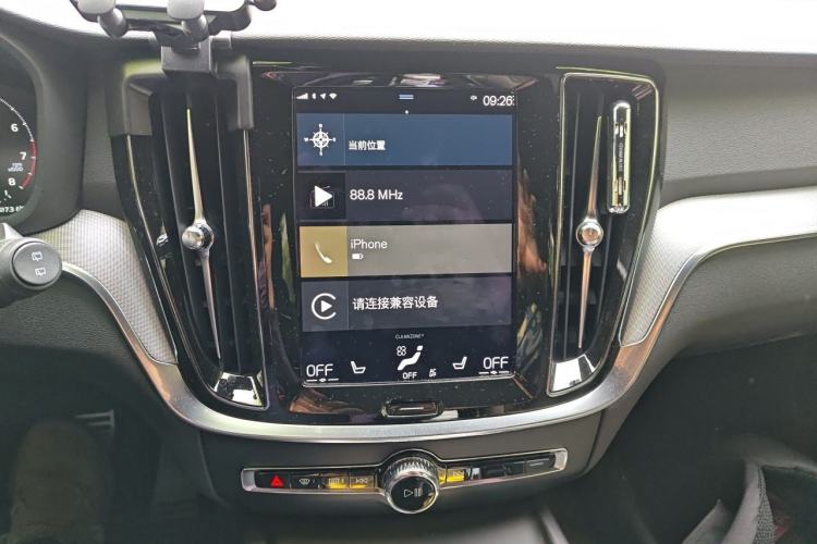 Used Volvo V60 2022 B5 Zhiyuan Sport Edition Audio And AC Panel