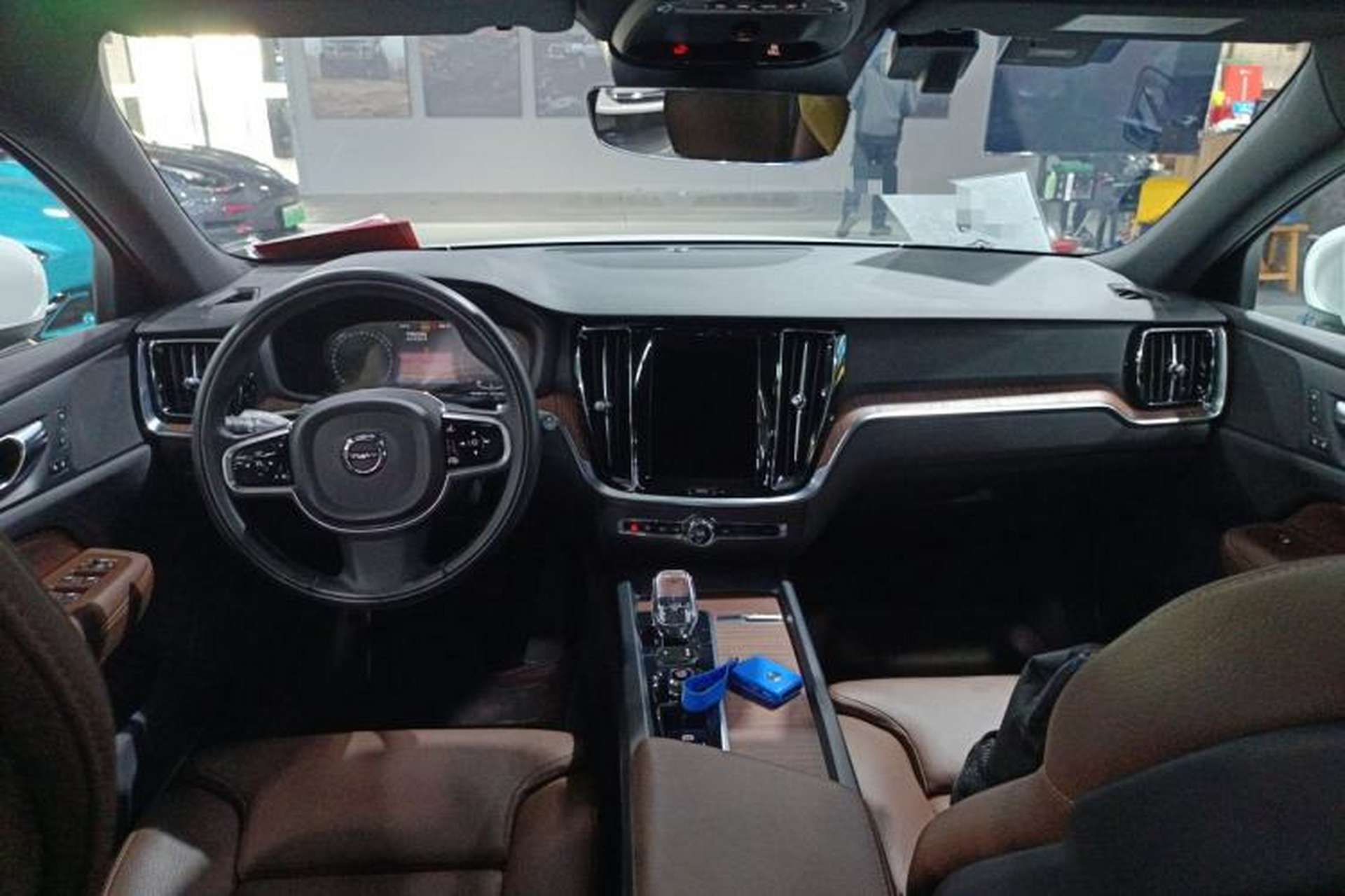 Used Volvo V60 2022 B5 Zhiyuan Luxury Edition Interior 2