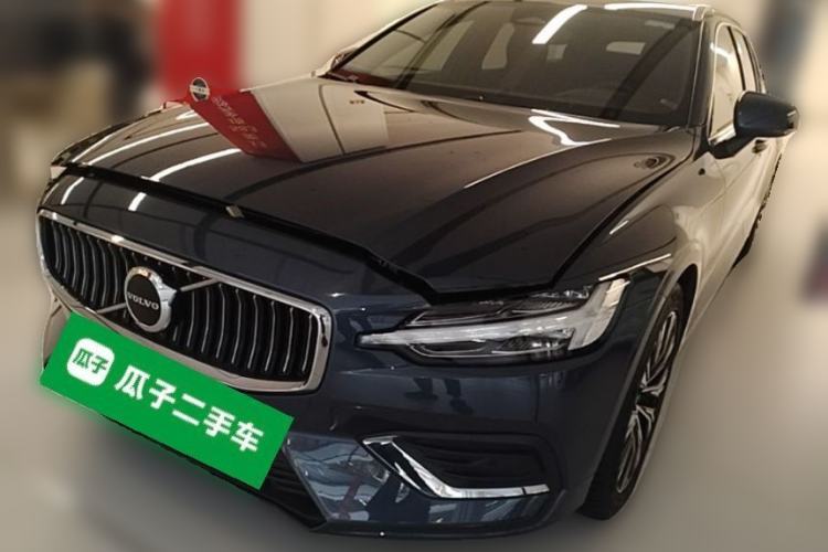 Used Volvo V60 2023 B5 Zhiyuan Luxury Enjoyment Edition Guazi used car, China used car export, Used car for sale, Used  cars, Cheapest cars for sale
