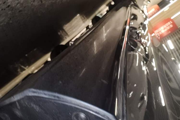 Used Volvo V60 2023 B5 Zhiyuan Luxury Enjoyment Edition Chassis Front Right