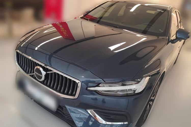 Used Volvo V60 2023 B5 Zhiyuan Luxury Enjoyment Edition Guazi used car, China used car export, Used car for sale, Used cars, Cheapest cars for sale
