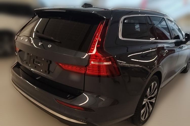 Used Volvo V60 2023 B5 Zhiyuan Luxury Enjoyment Edition Rear Right 45 Deg
