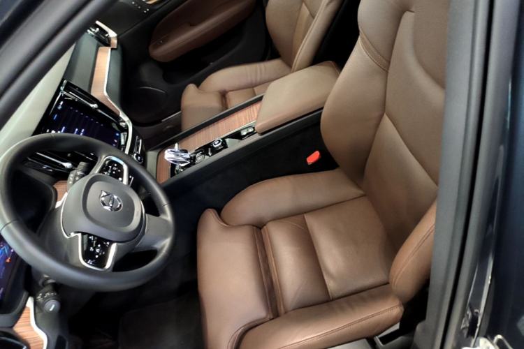 Used Volvo V60 2024 B5 Zhiyuan Luxury Edition Left Front Seat