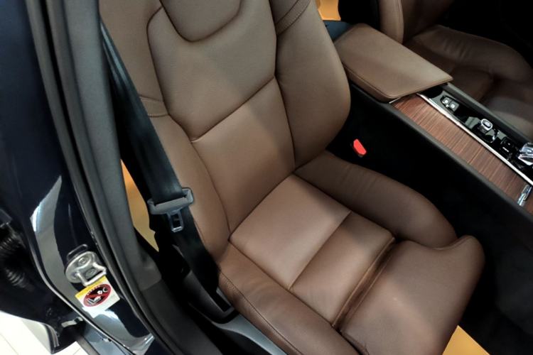Used Volvo V60 2024 B5 Zhiyuan Luxury Edition Right Front Seat
