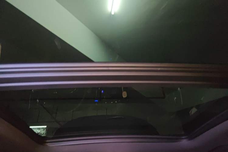 Used Volvo V60 2024 B5 Zhiyuan Luxury Edition Headliner