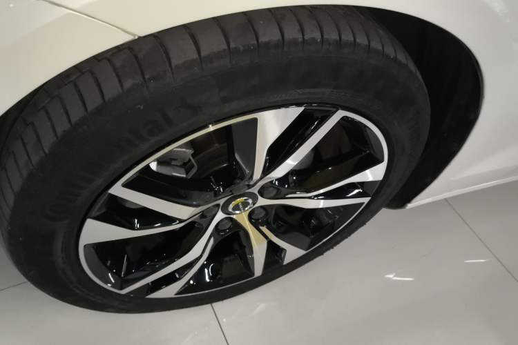 Used Volvo V60 2024 B5 Zhiyuan Sport Edition Exterior 7