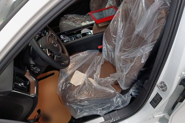 Used Volvo V60 2024 B5 Zhiyuan Luxury Edition Left Front Seat