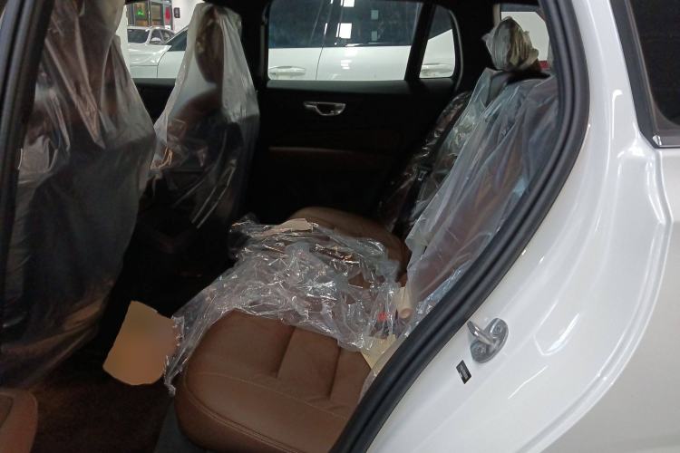 Used Volvo V60 2024 B5 Zhiyuan Luxury Edition Left Rear Seat