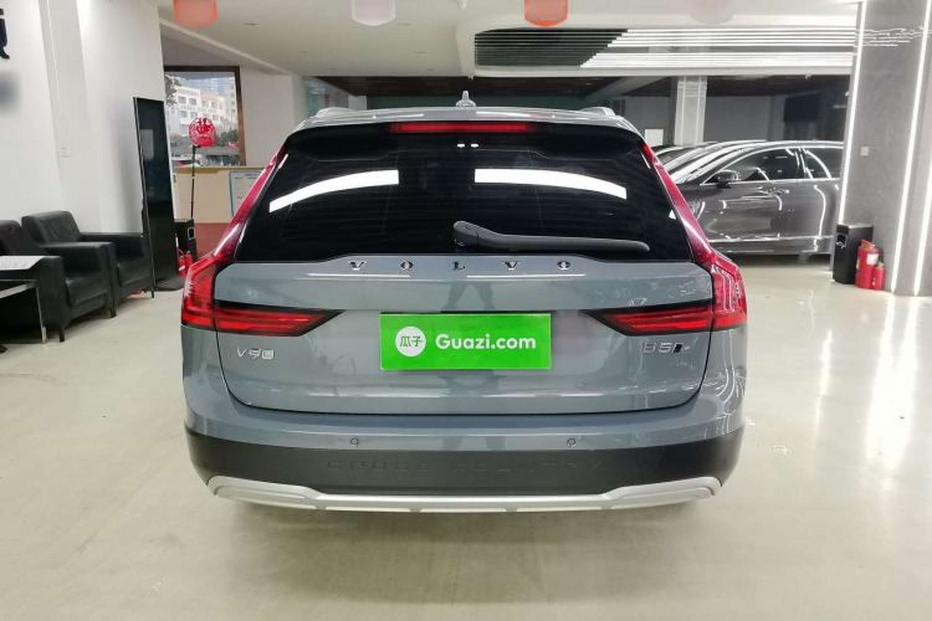Used Volvo V90 2022 Cross Country B5 AWD Smart Range Edition Exterior 4