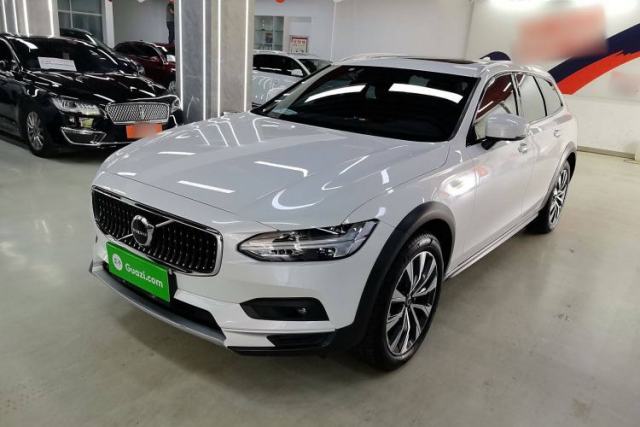 Used Volvo V90 2021 Cross Country B5 AWD Smart Range Edition