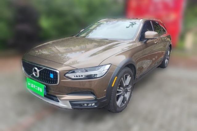 Used Volvo V90 2017 Cross Country T5 AWD Prestige Edition